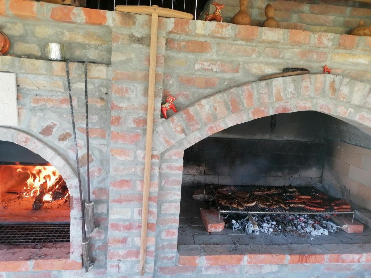 Baranja Black Hill'S Gajic Exterior photo